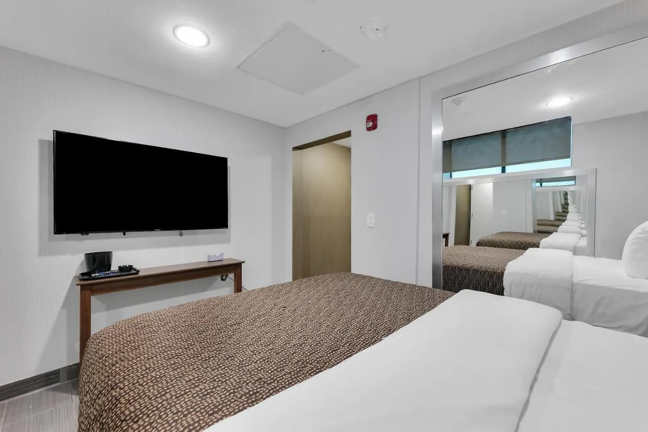 ***  Hotel Mint Jfk Airport New York United States