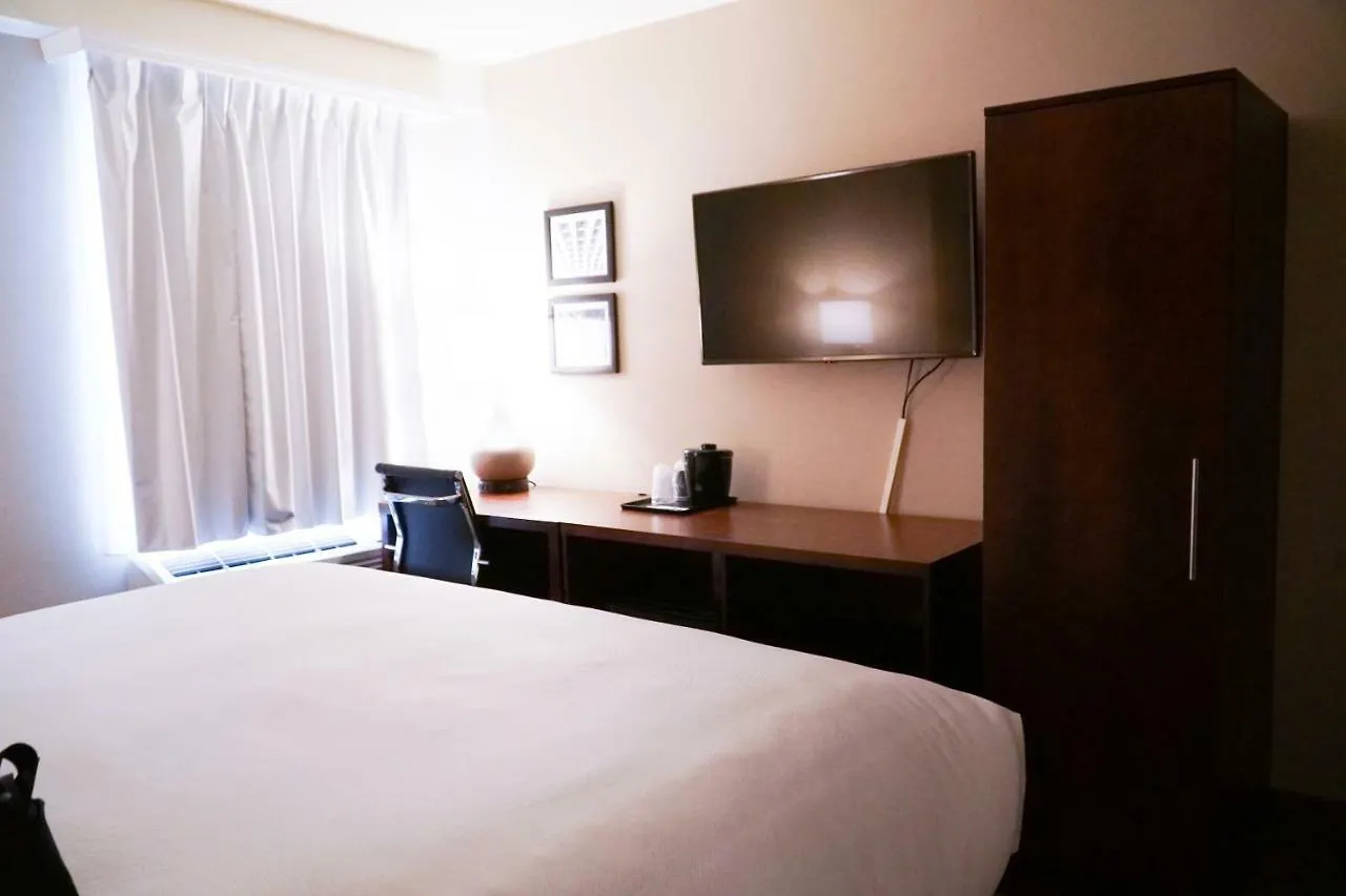 Hotel Mint Jfk Airport New York